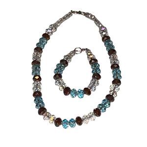 Quality Matching Crystal Necklace & Bracelet Jewelry Set